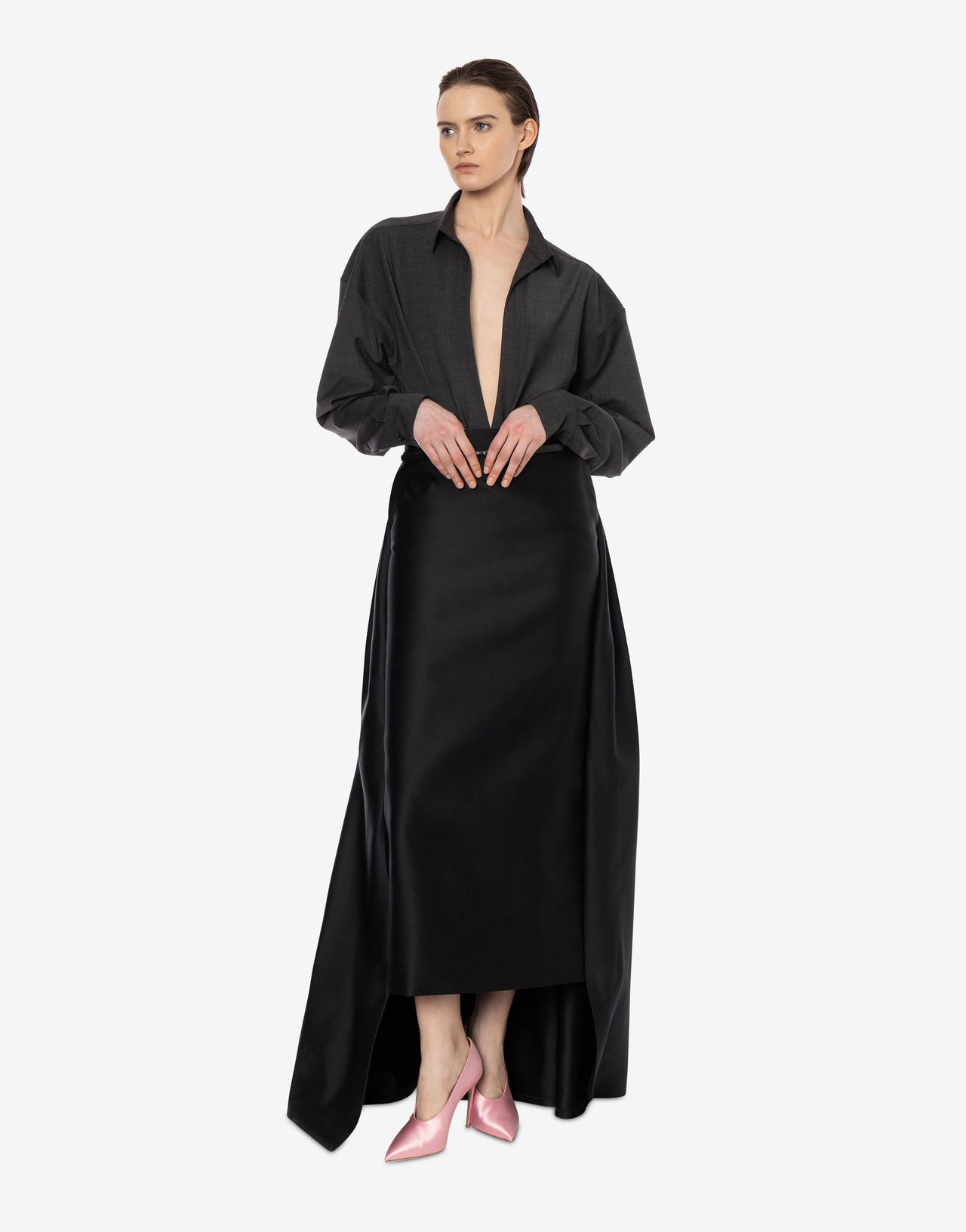 Long skirt in duchess satin with train