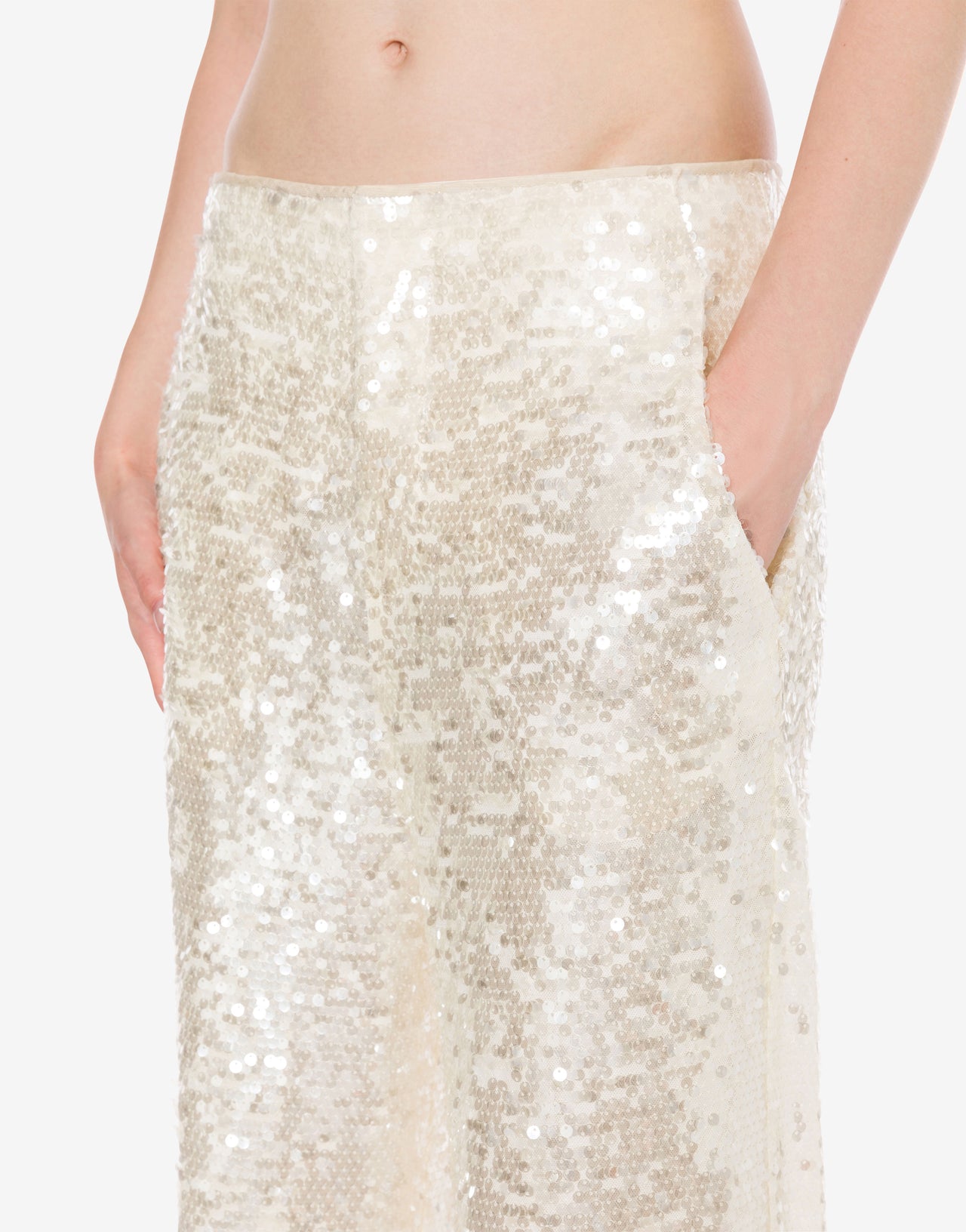 Wide trousers in paillettes